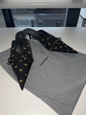 BalenciagaLogo Satin Bow Kitten Heel Mules Black/Gold Size 39.5 with Dust Bag